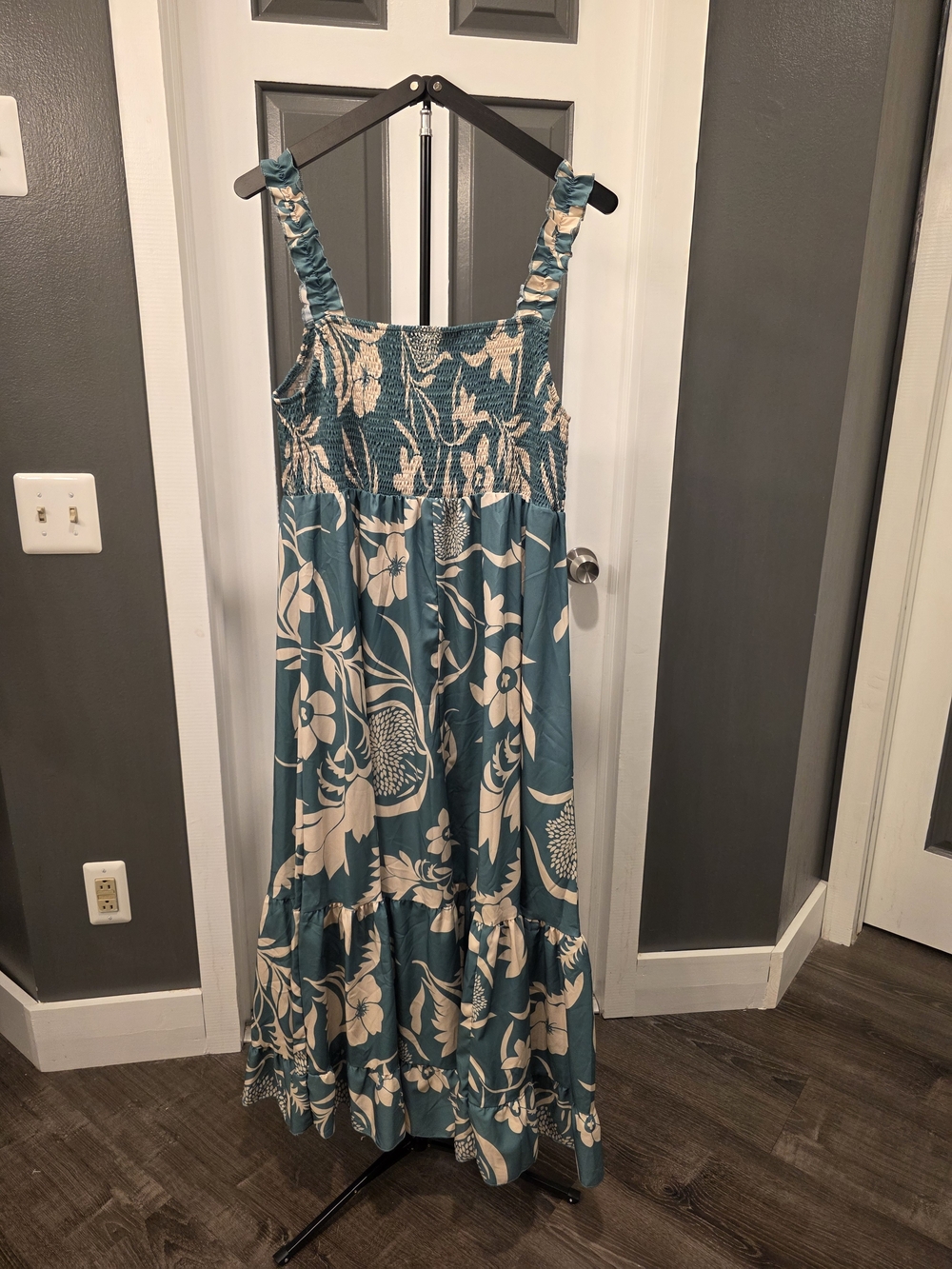 SHEIN Green and Cream Floral Maxi Dress with Smocked Bodice